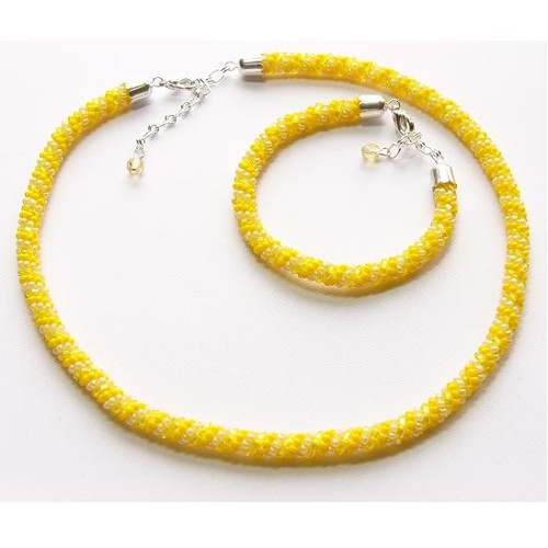 necklace, tones of yellow