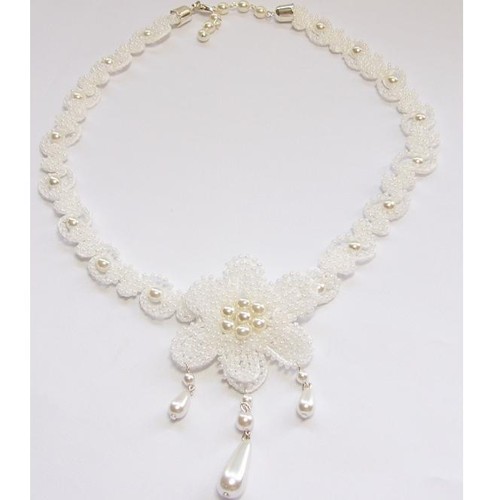 obojek, kytka, bílý