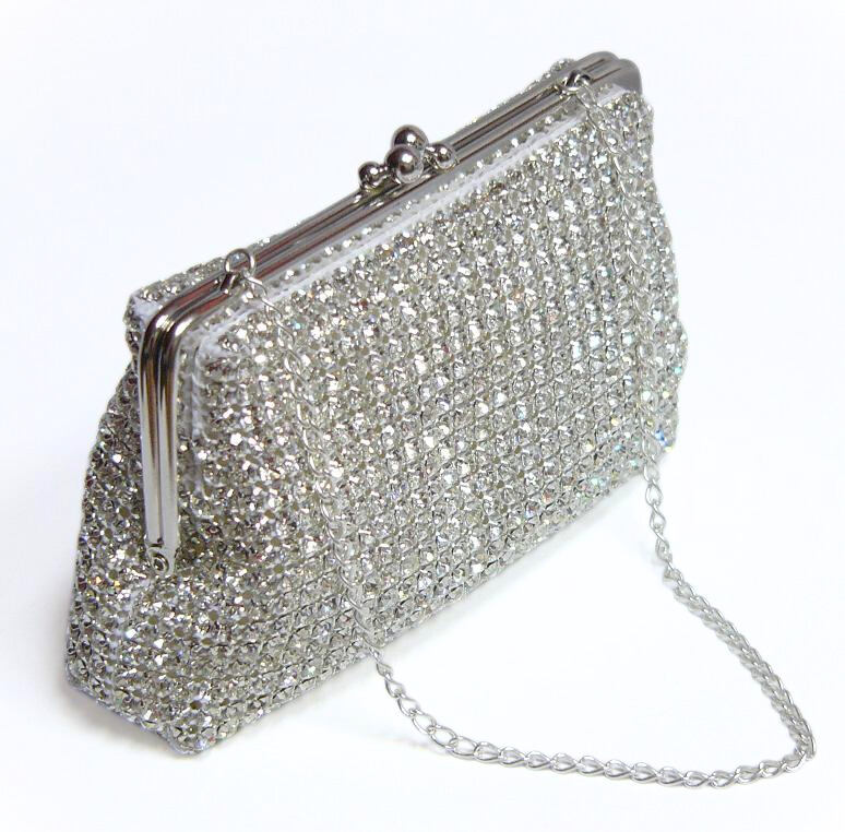 štrasová kabelka na krátkém řetízku, 14 x 9 cm