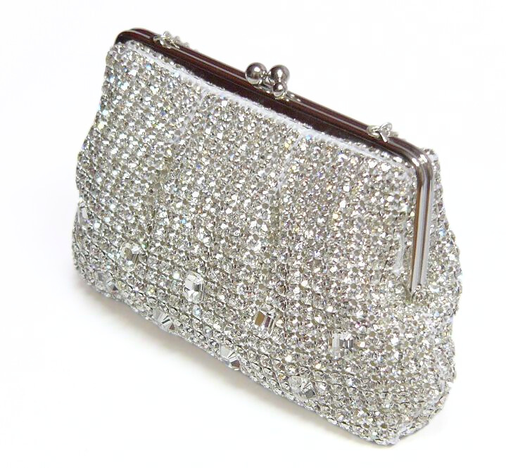 štrasová kabelka na krátkém řetízku, 15 x 10 cm