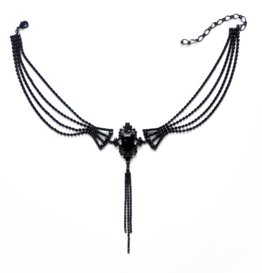 černý krystalový náhrdelník