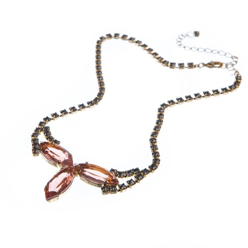 Exkluzivní náhrdelník se speciálními kameny, obojek