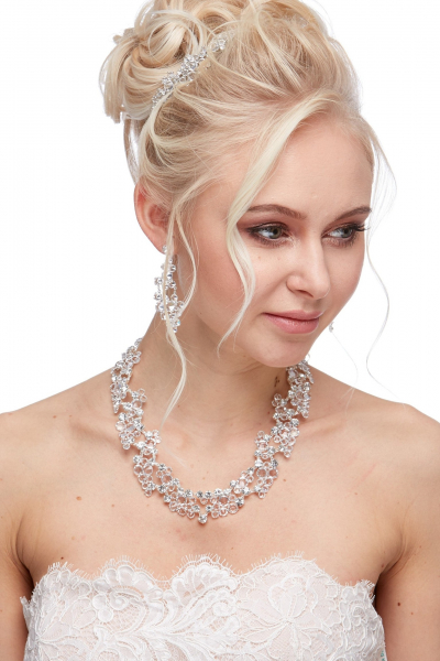 Výrazný originální šanelový náhrdelník