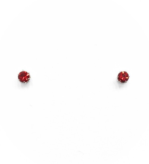 Stud earrings featuring premium Light Siam chaton crystals.