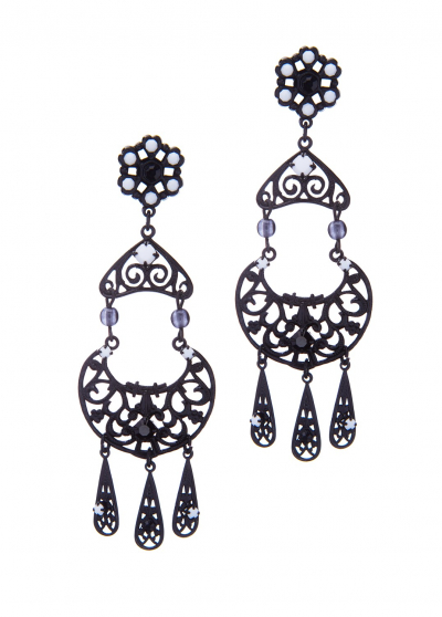 earrings, black