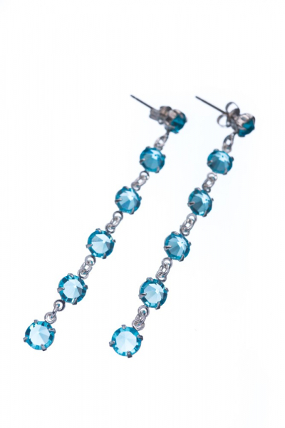 Jemné náušnice z českých šanelů