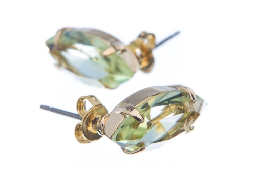 Náušnice se speciálním kamenem, jonguille