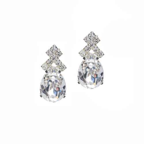 Luxurious rhinestone earrings