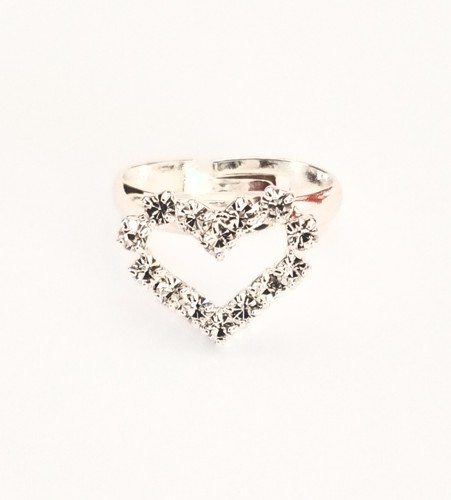 drobný prstýnek srdíčko