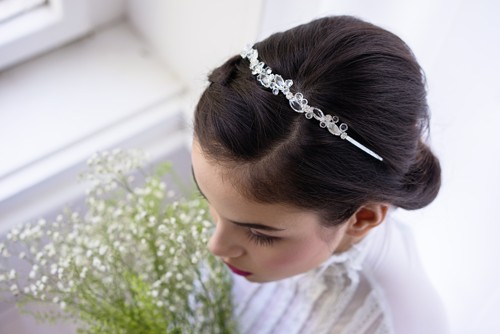 Svatební nebo plesová šanelová čelenka