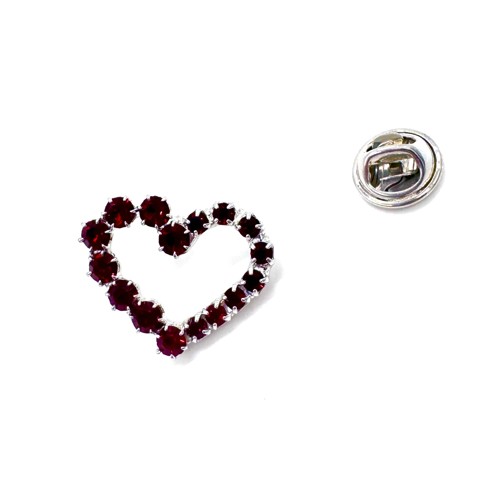 Červená brož srdce