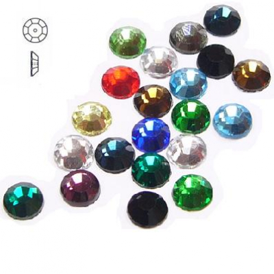 píchané “loch” mc růže - našívací kamínky, balení 144ks,  4mm