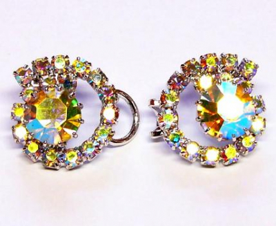 oděvní spona - štrasová aplikace